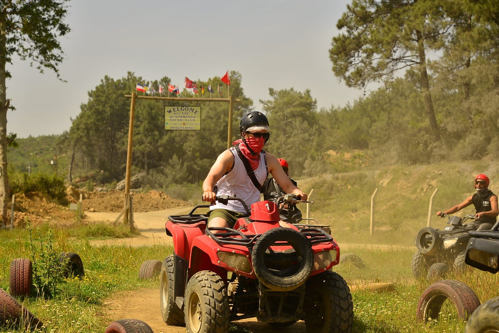 Buggy Safari Convoy